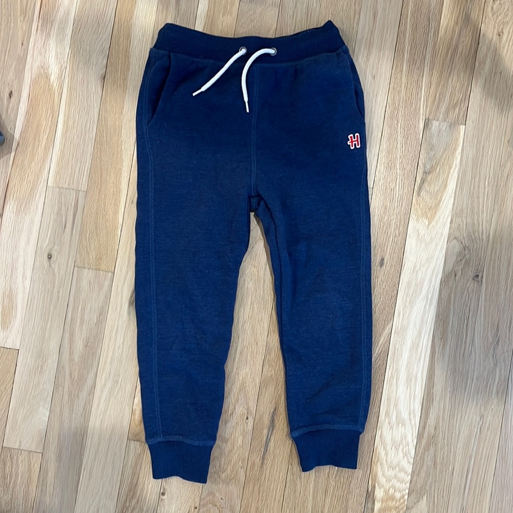 5t homage joggers